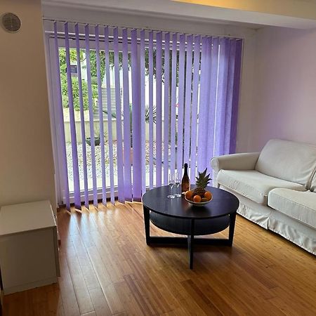 Ribarska Koliba - Stella Adria Villa Pula Extérieur photo
