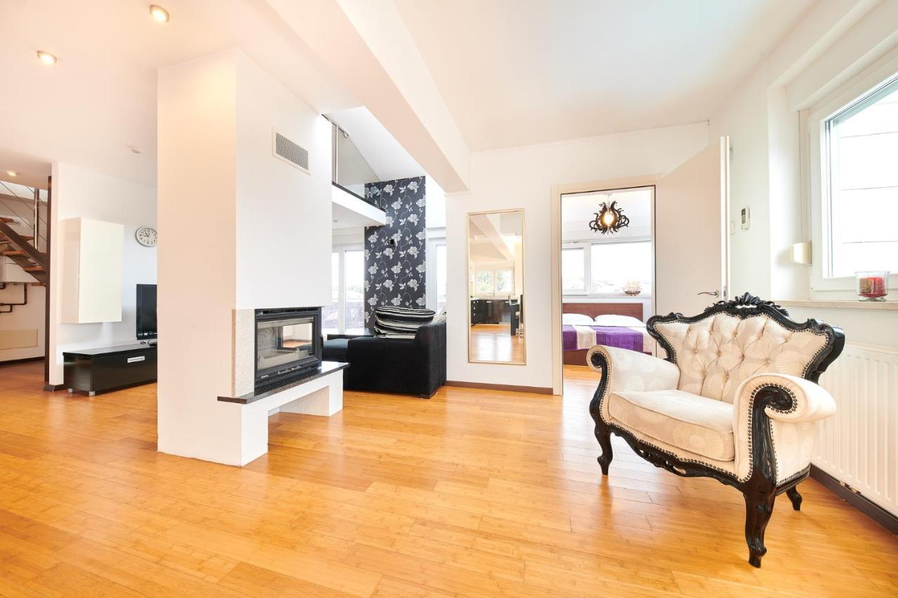 Ribarska Koliba - Stella Adria Villa Pula Extérieur photo
