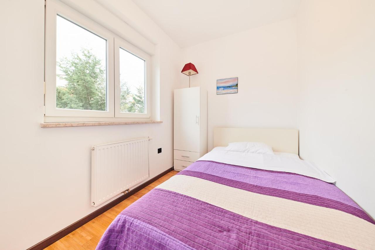 Ribarska Koliba - Stella Adria Villa Pula Extérieur photo